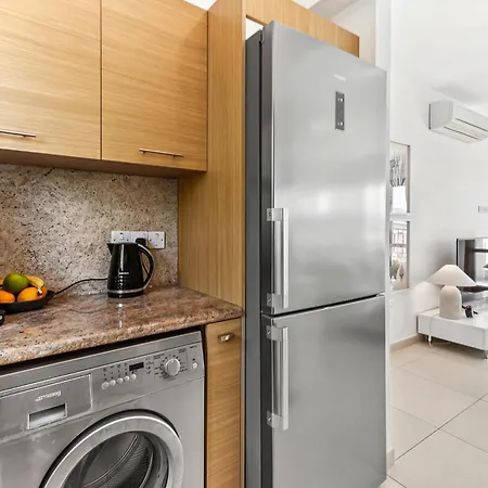 Appartamento Theia With Sea And Sunset Views, The In Aphrodite Hills