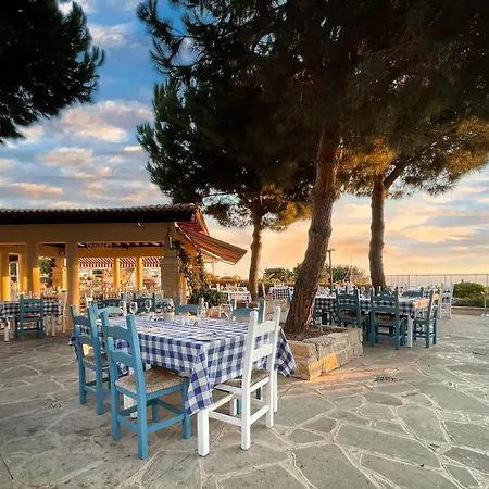 Apartment Theia With Sea And Sunset Views, The In Aphrodite Hills Kouklia