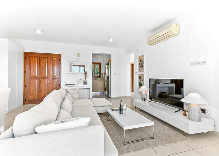 Theia With Sea And Sunset Views, The In Aphrodite Hills Apartament