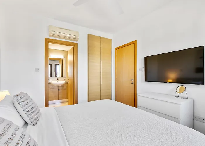 Theia With Sea And Sunset Views, The In Aphrodite Hills Kouklia