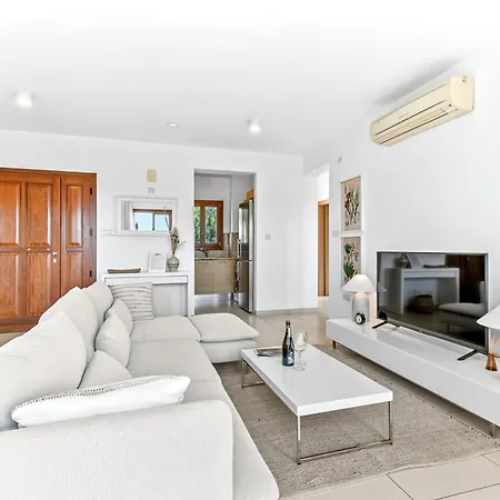 Theia With Sea And Sunset Views, The In Aphrodite Hills شقة