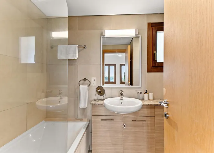 Theia With Sea And Sunset Views, The In Aphrodite Hills アパート